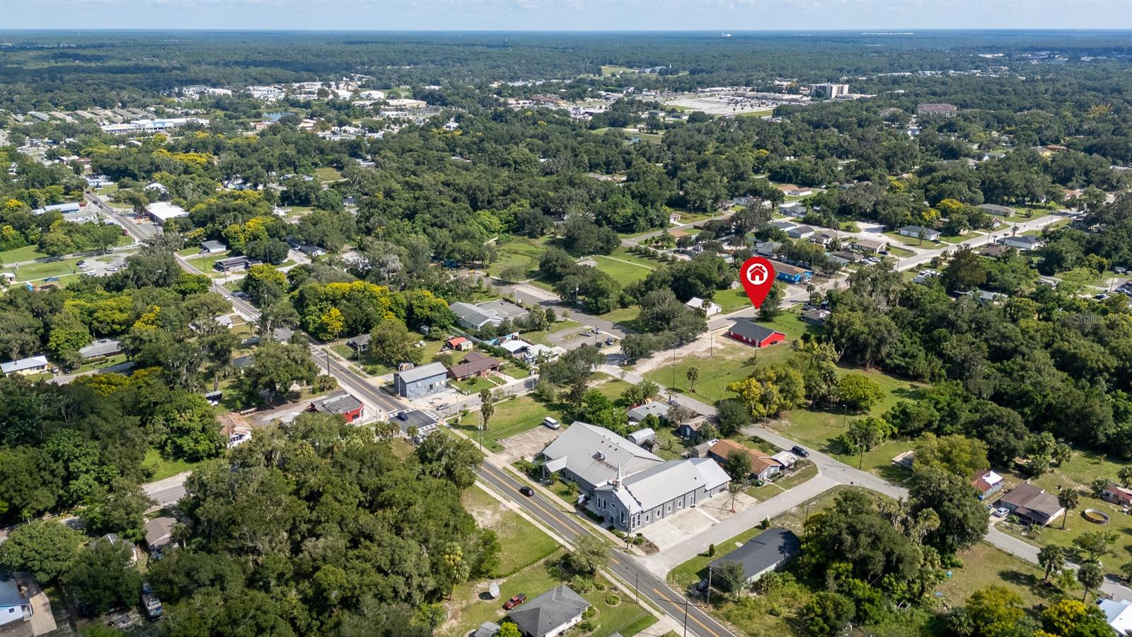 LOCKHARTS - Commercial Sale