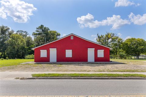 918 S ADELLE AVENUE DELAND FL 32720