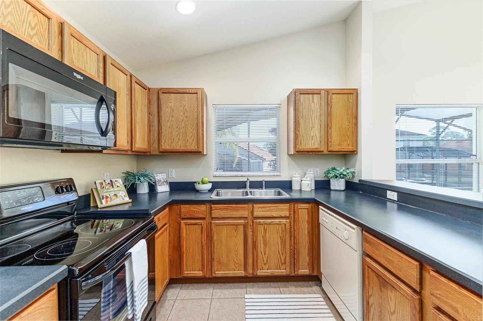 LAKE WILSON PRESERVE - Residential