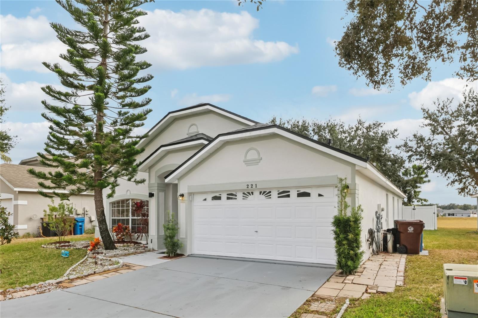 HEATHER HILL PH 02 - Residential