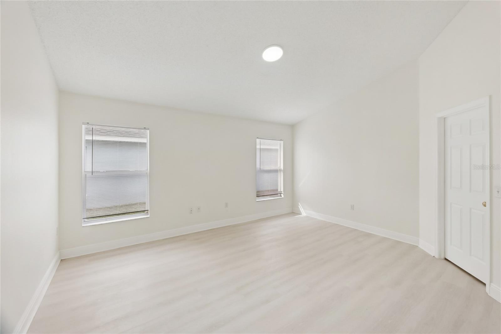 HEATHER HILL PH 02 - Residential