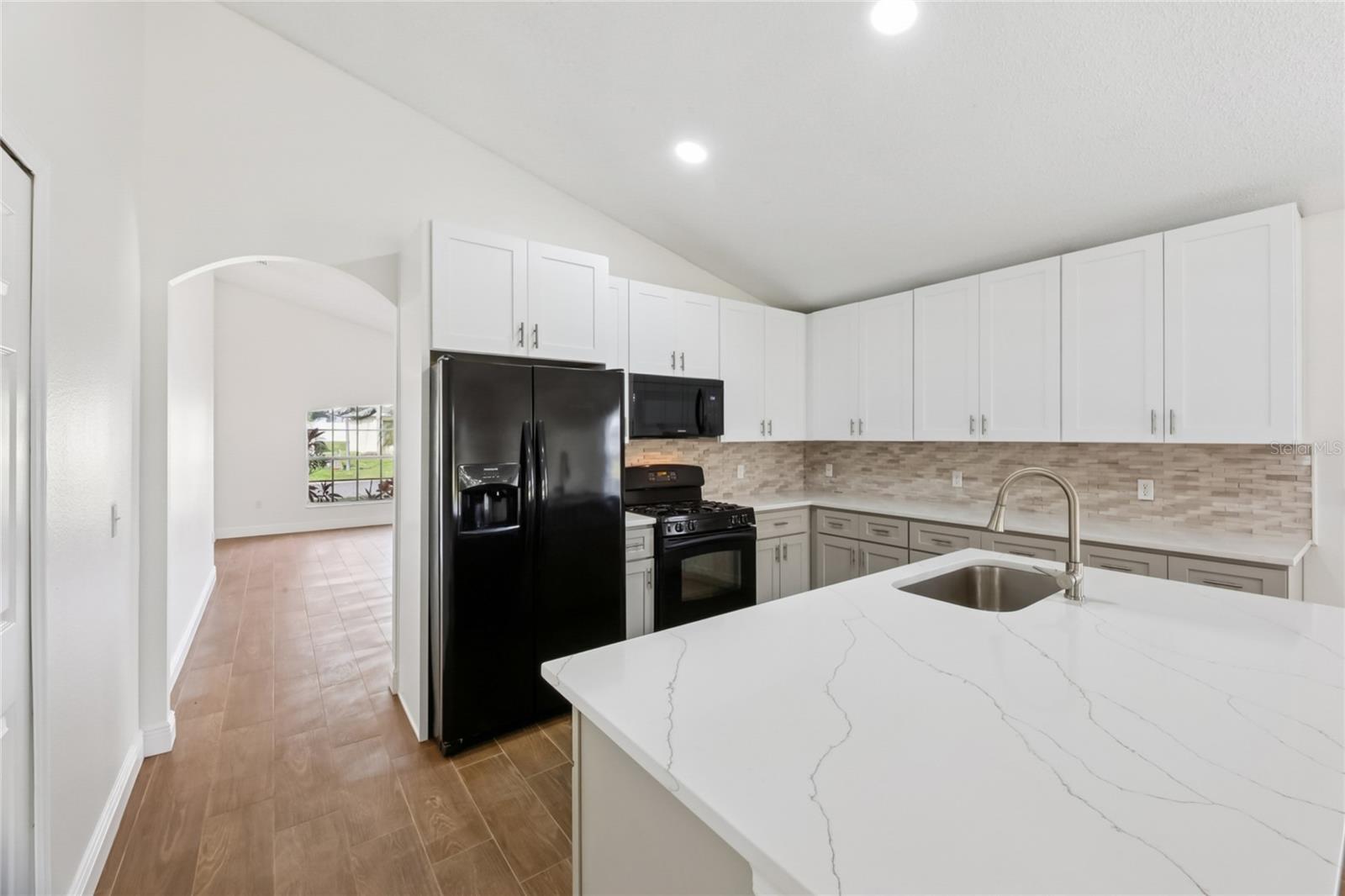 HEATHER HILL PH 02 - Residential