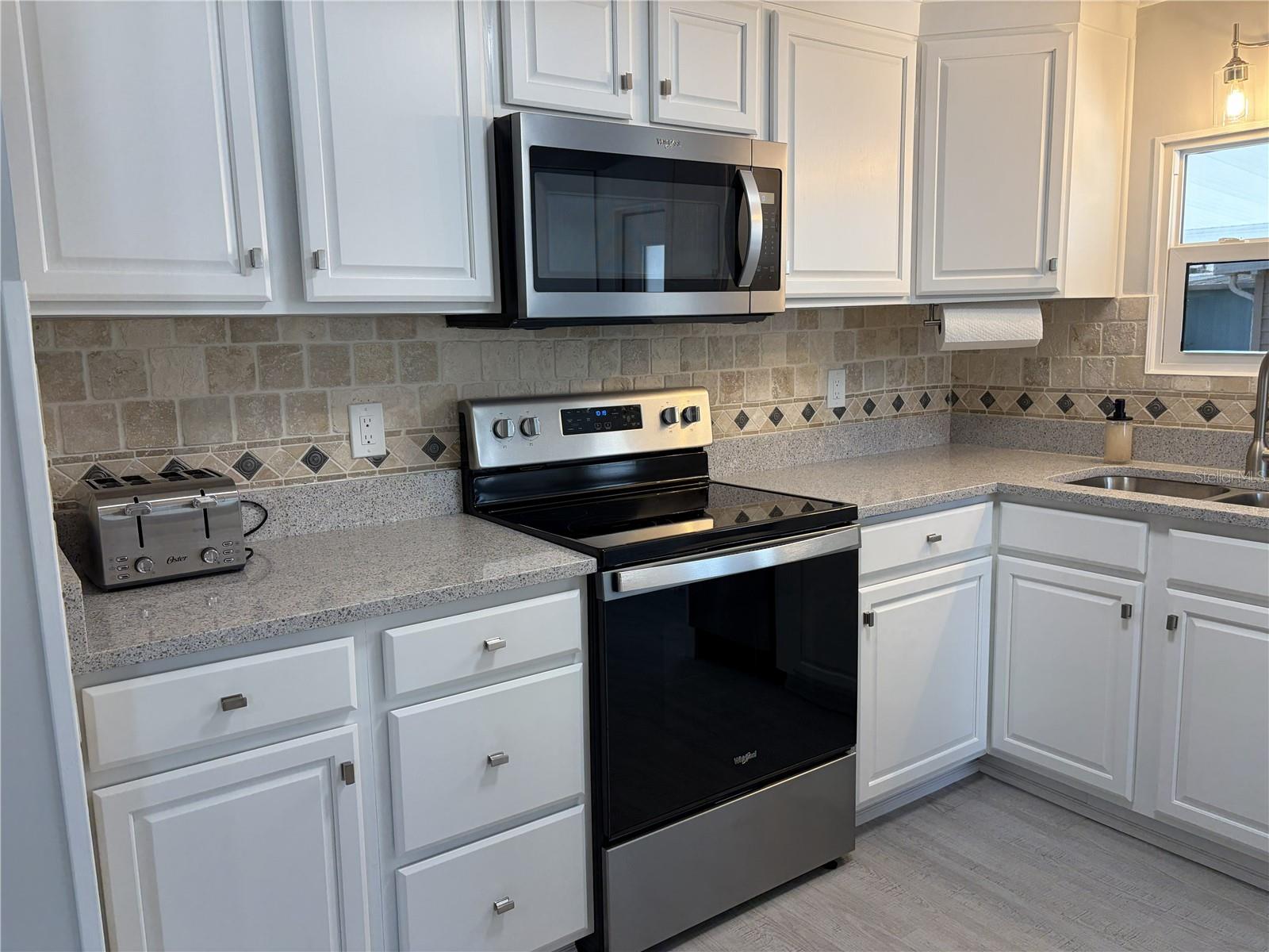 TRI-PAR ESTATES - Residential