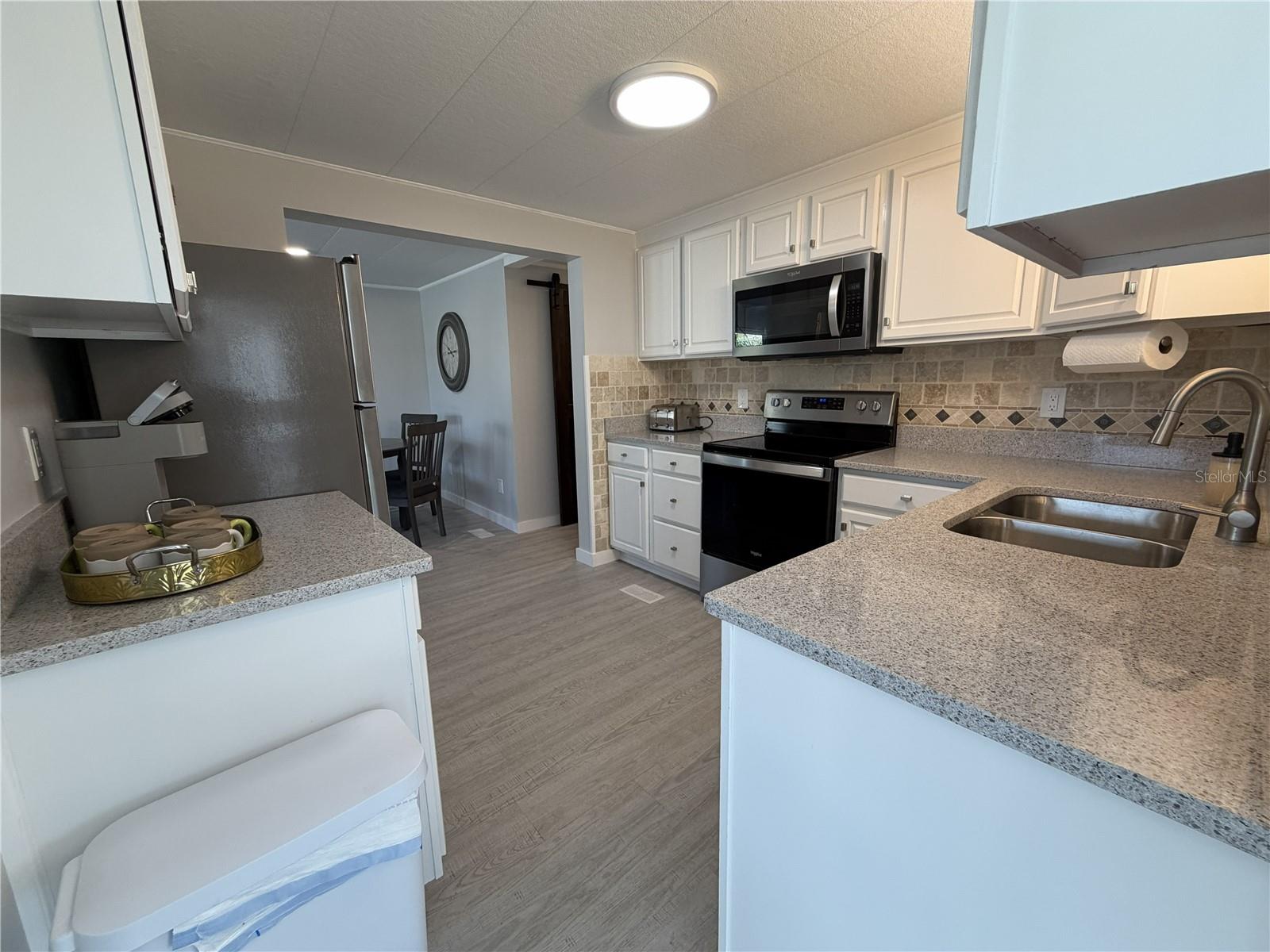 TRI-PAR ESTATES - Residential