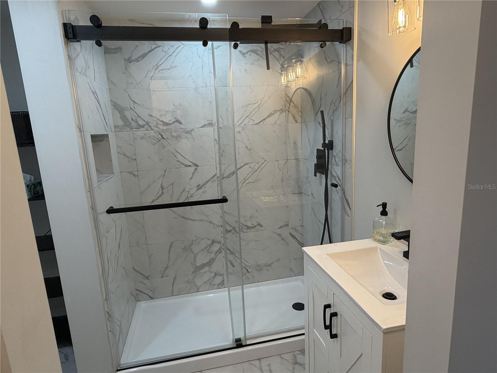 TRI-PAR ESTATES - Residential