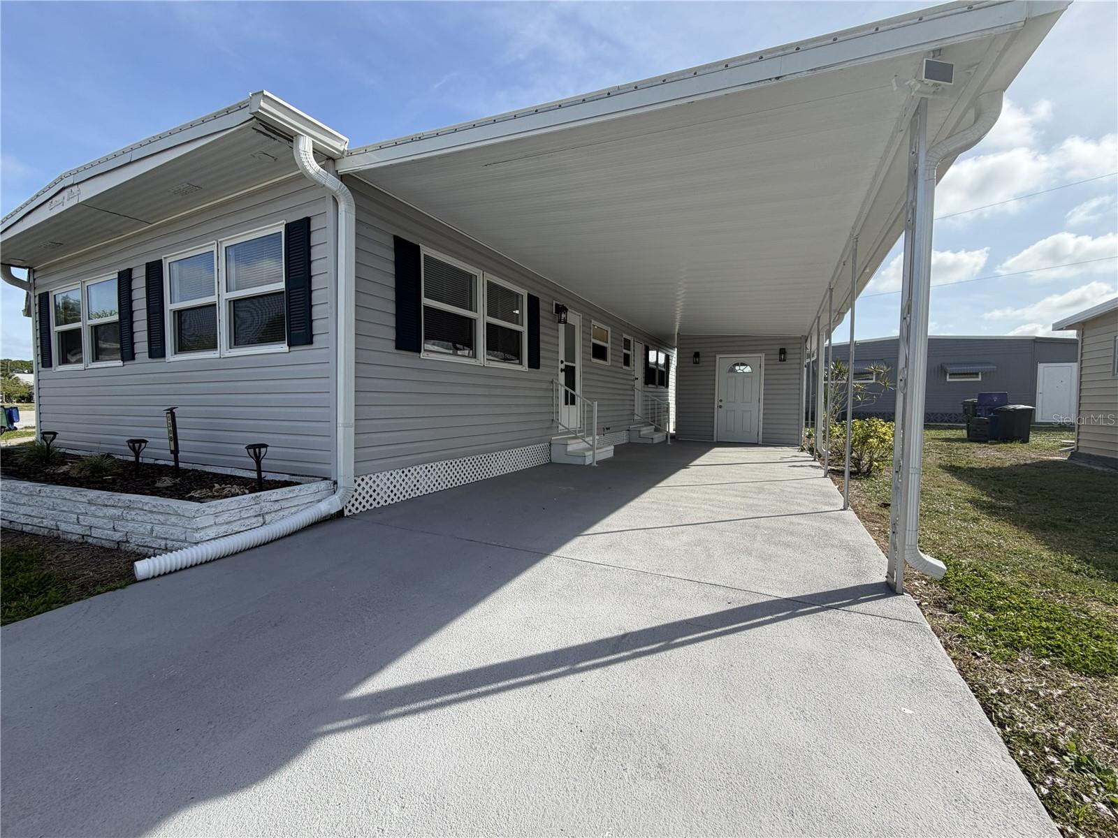 TRI-PAR ESTATES - Residential