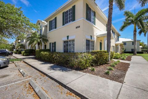 Townhouse in BRADENTON FL 233 CAPE HARBOUR LOOP.jpg