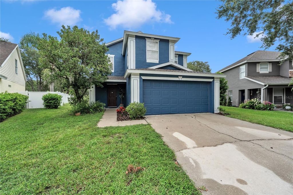 Photo of 5833 Meadowpark Place, Lithia, FL 33547 (MLS # TB8403445)