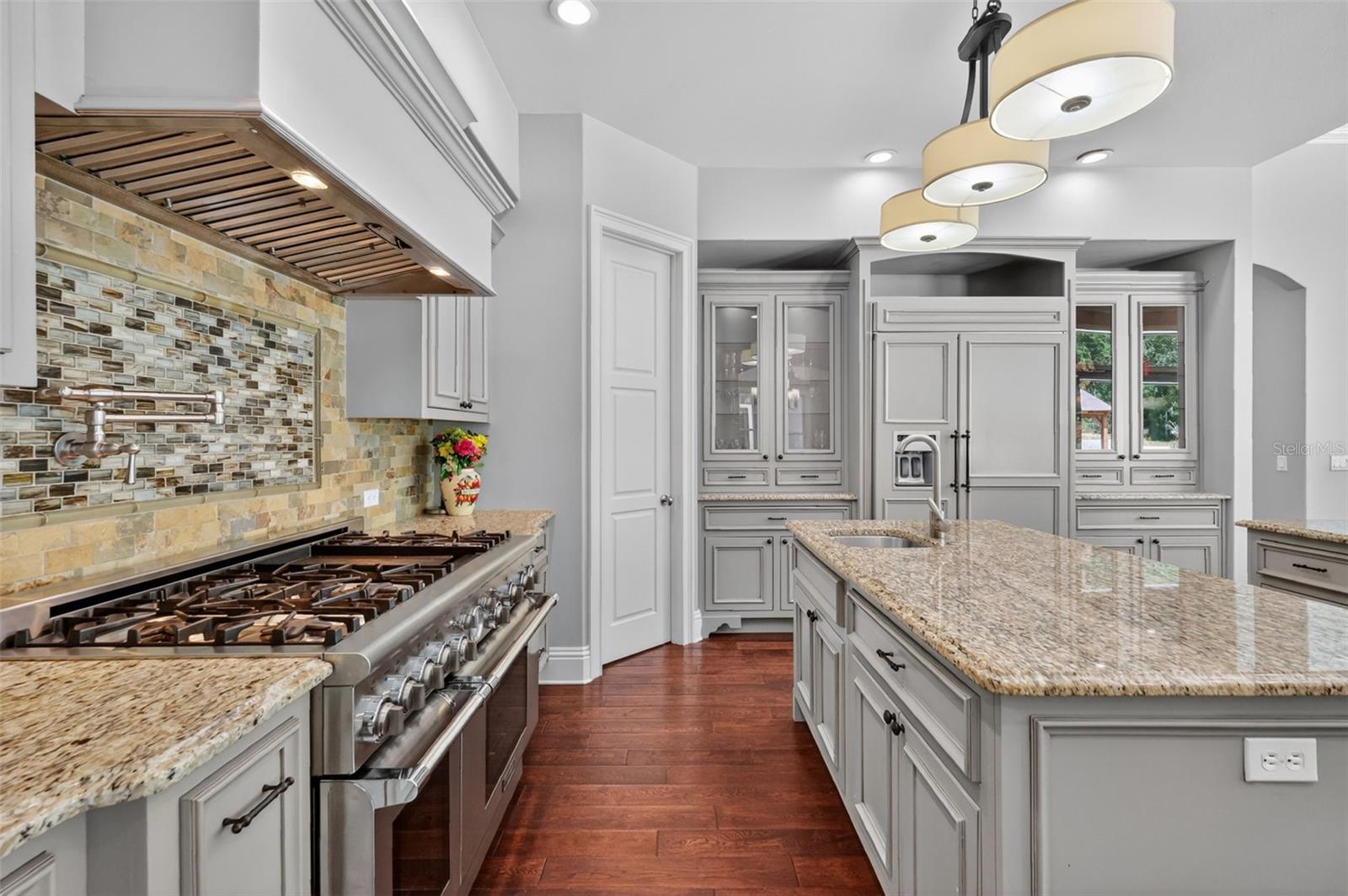 NORRIS DUPONT & GAUDRY GRANT - Residential