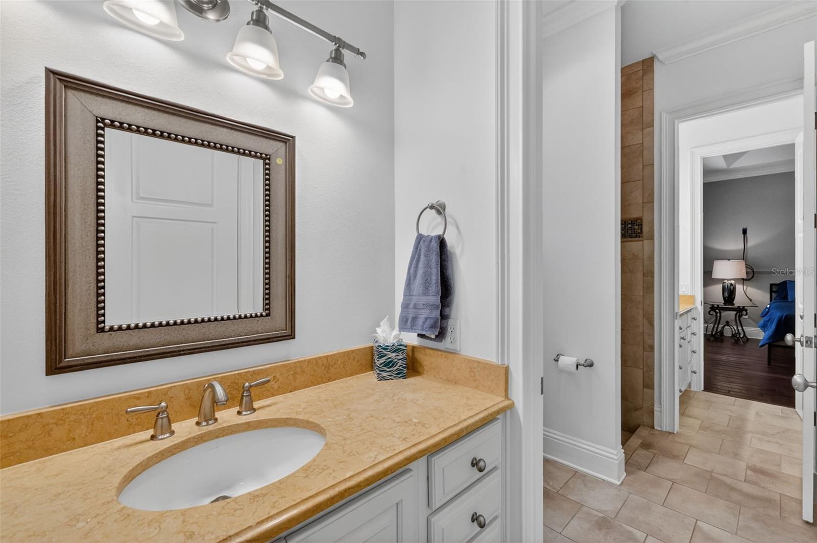 NORRIS DUPONT & GAUDRY GRANT - Residential