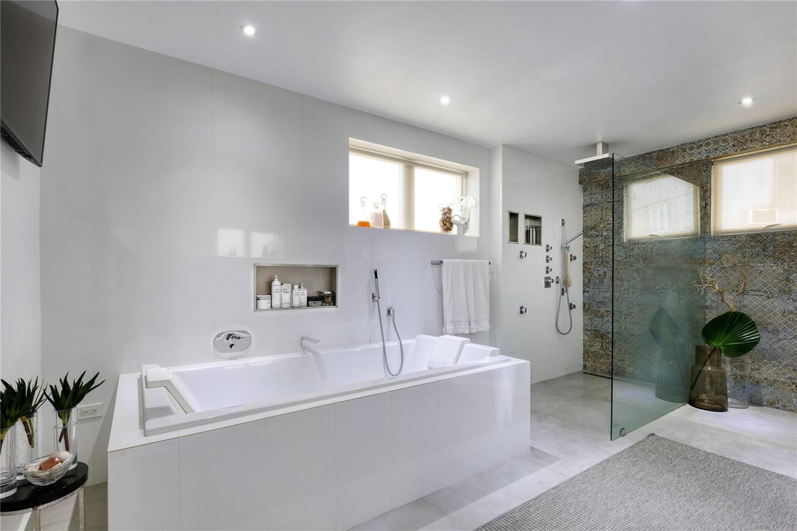 CONDADO - Residential