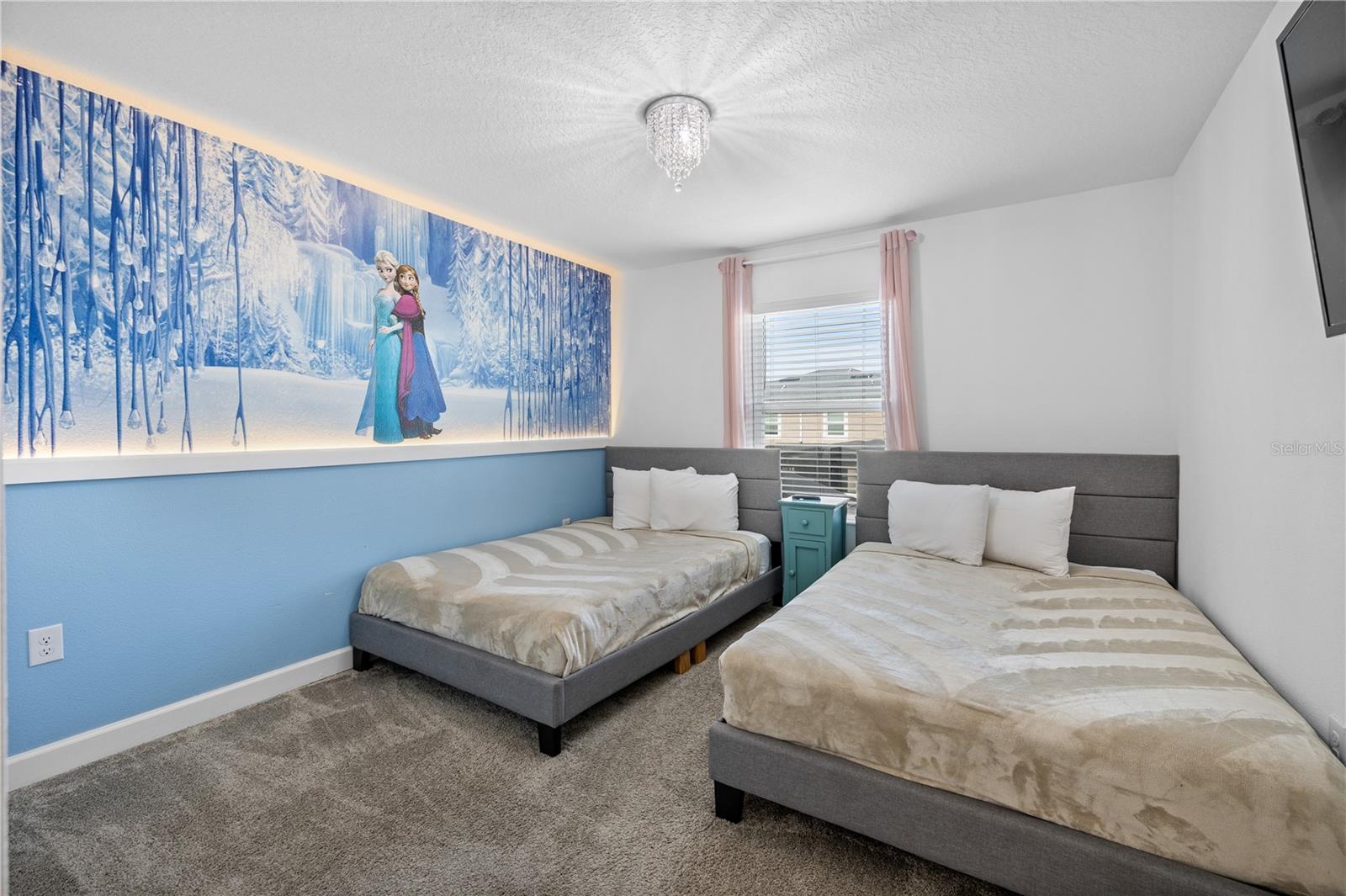 COVE AT STOREY LAKE 4 - Residential