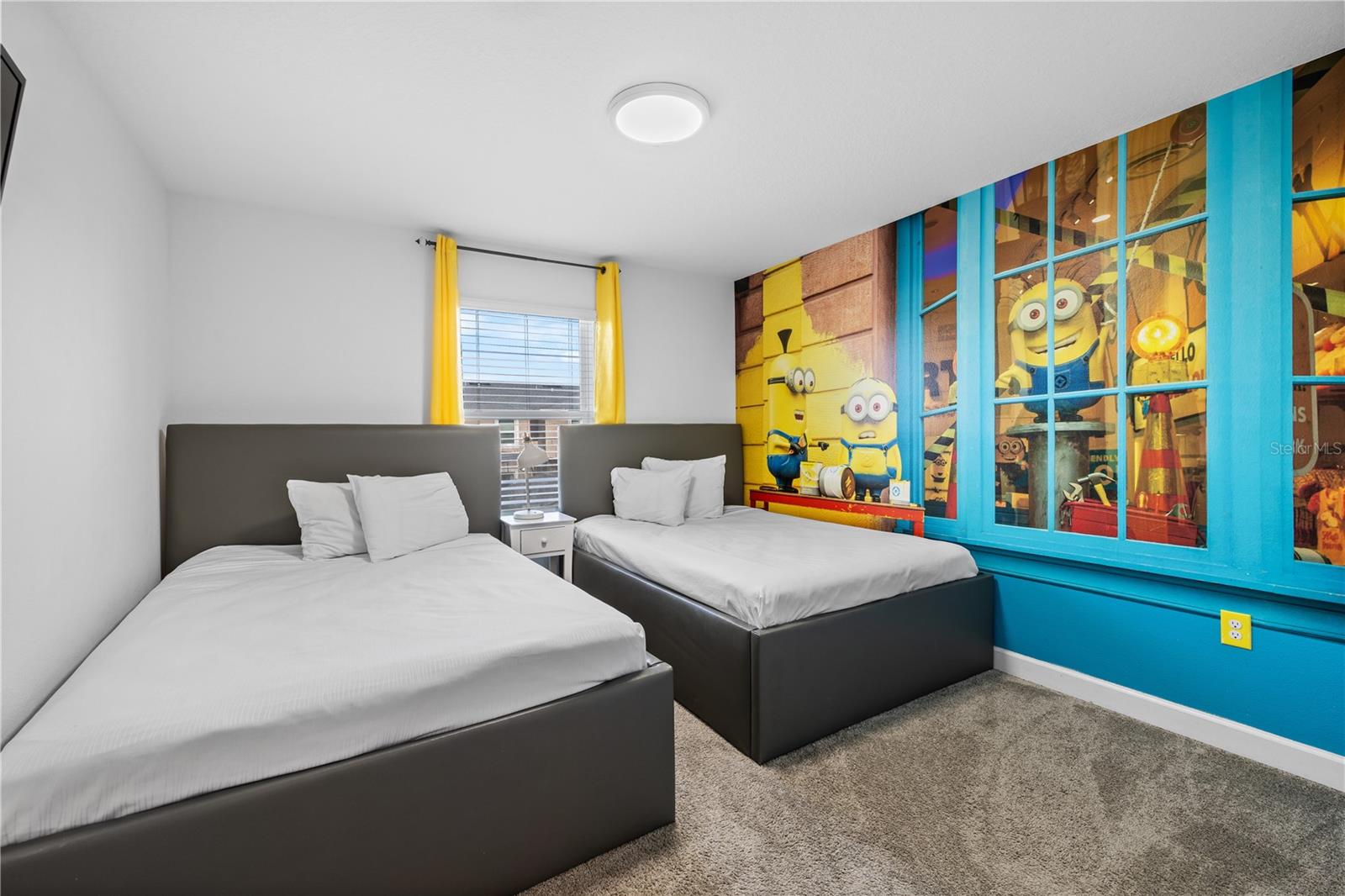 COVE AT STOREY LAKE 4 - Residential