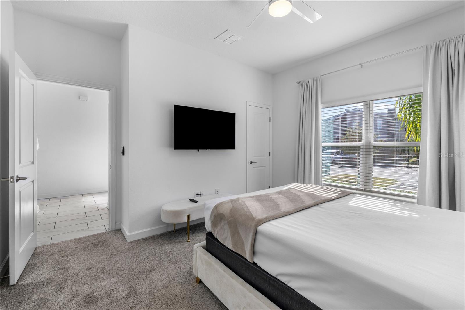 COVE AT STOREY LAKE 4 - Residential