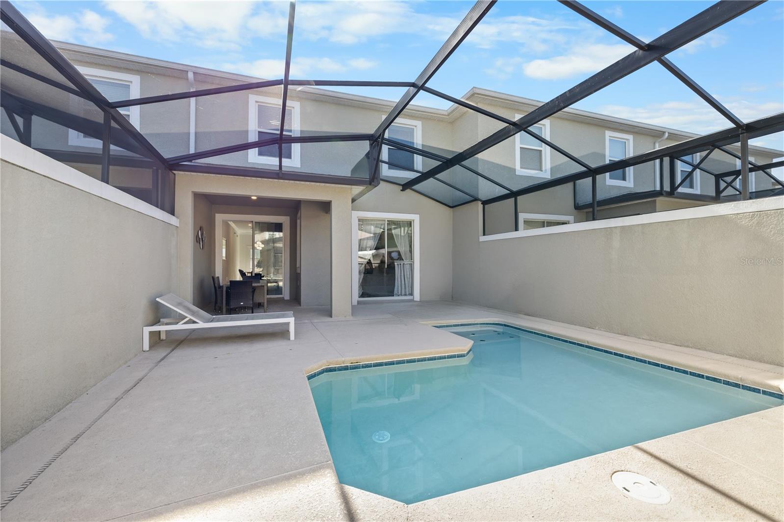 COVE AT STOREY LAKE 4 - Residential