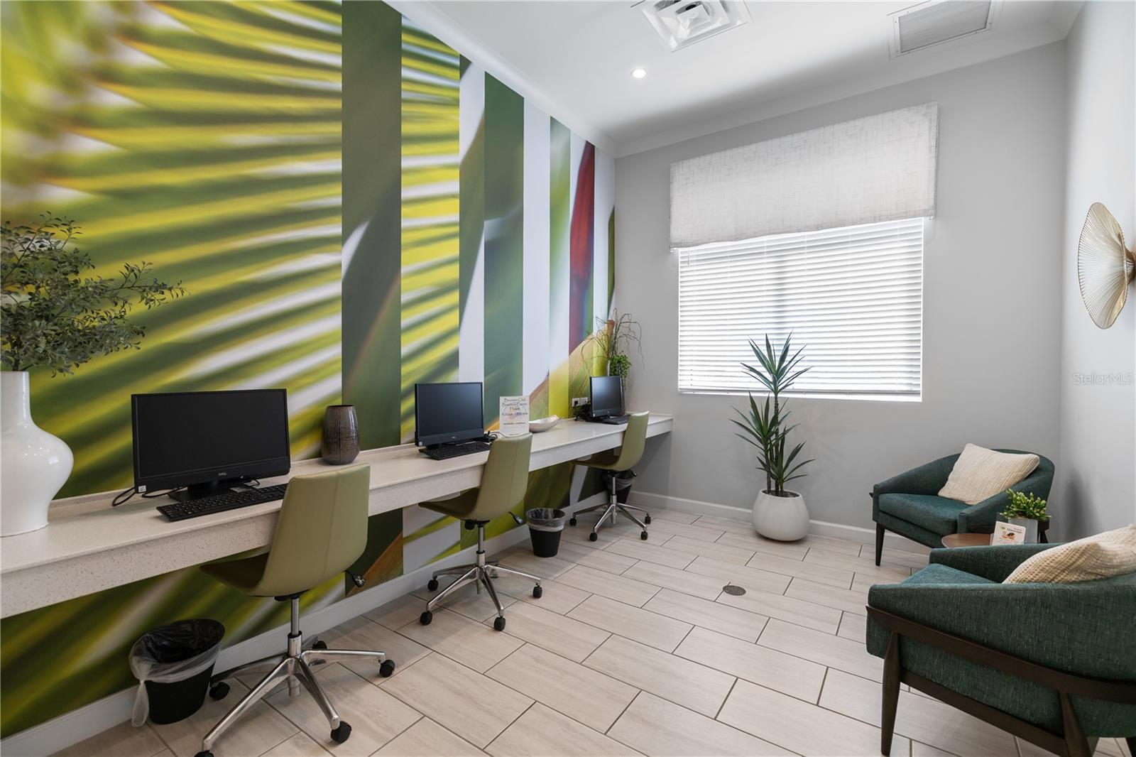 COVE AT STOREY LAKE 4 - Residential