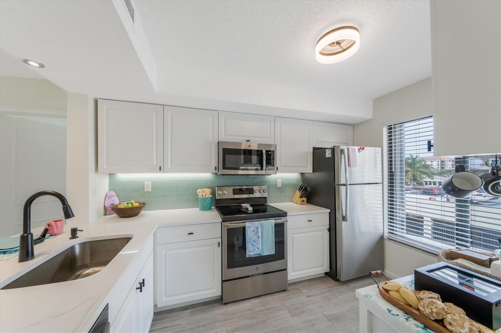 6372 PALMA DEL MAR BOULEVARD S 320