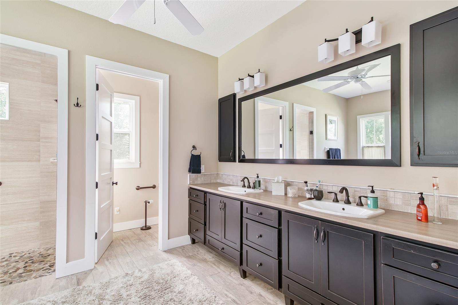 Lake Waterford Estates Unit - Residential