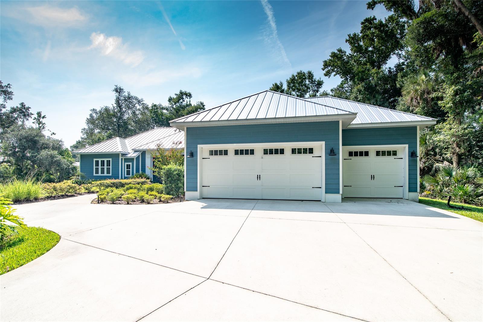 Lake Waterford Estates Unit - Residential