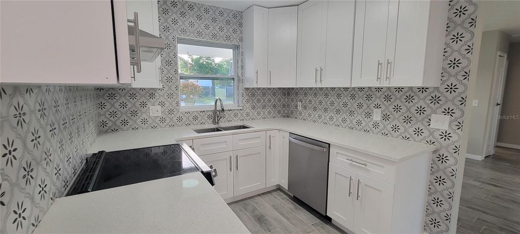 Photo of 5308 6th Street E, Bradenton, FL 34203 (MLS # A4688852)