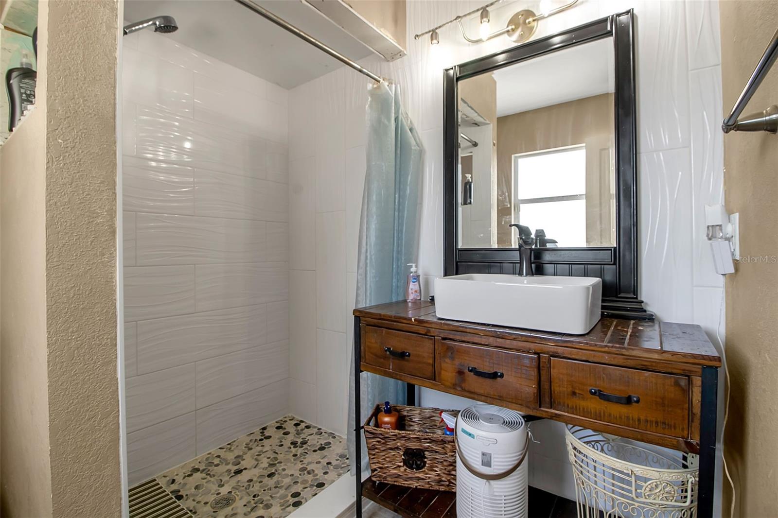 CUTRONA SUB - Residential