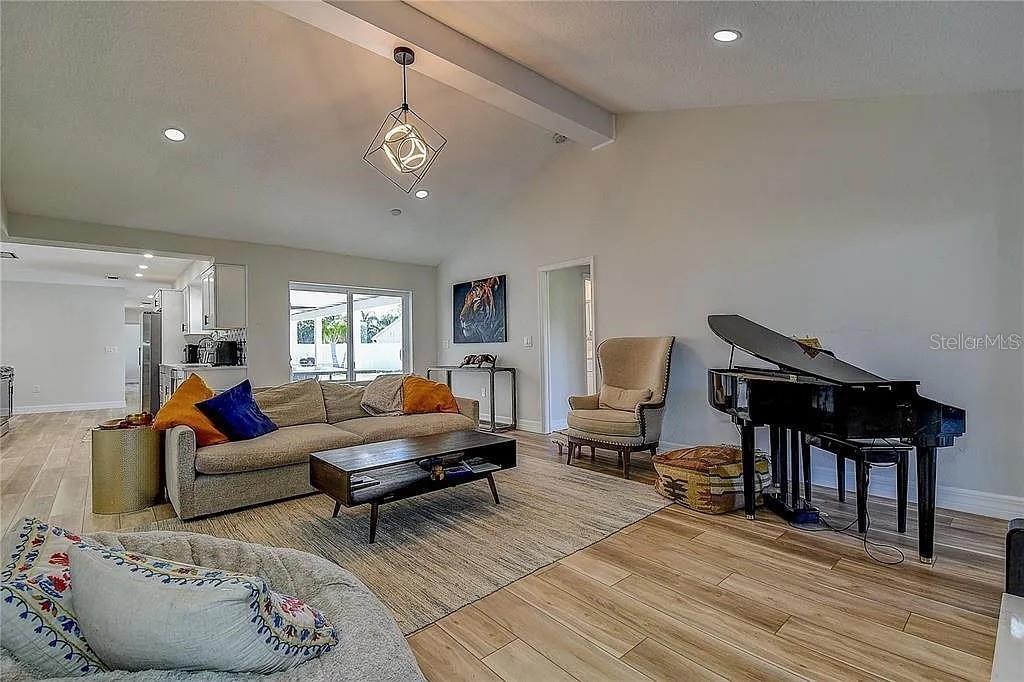 4723 THOMAS HOBY PLACE