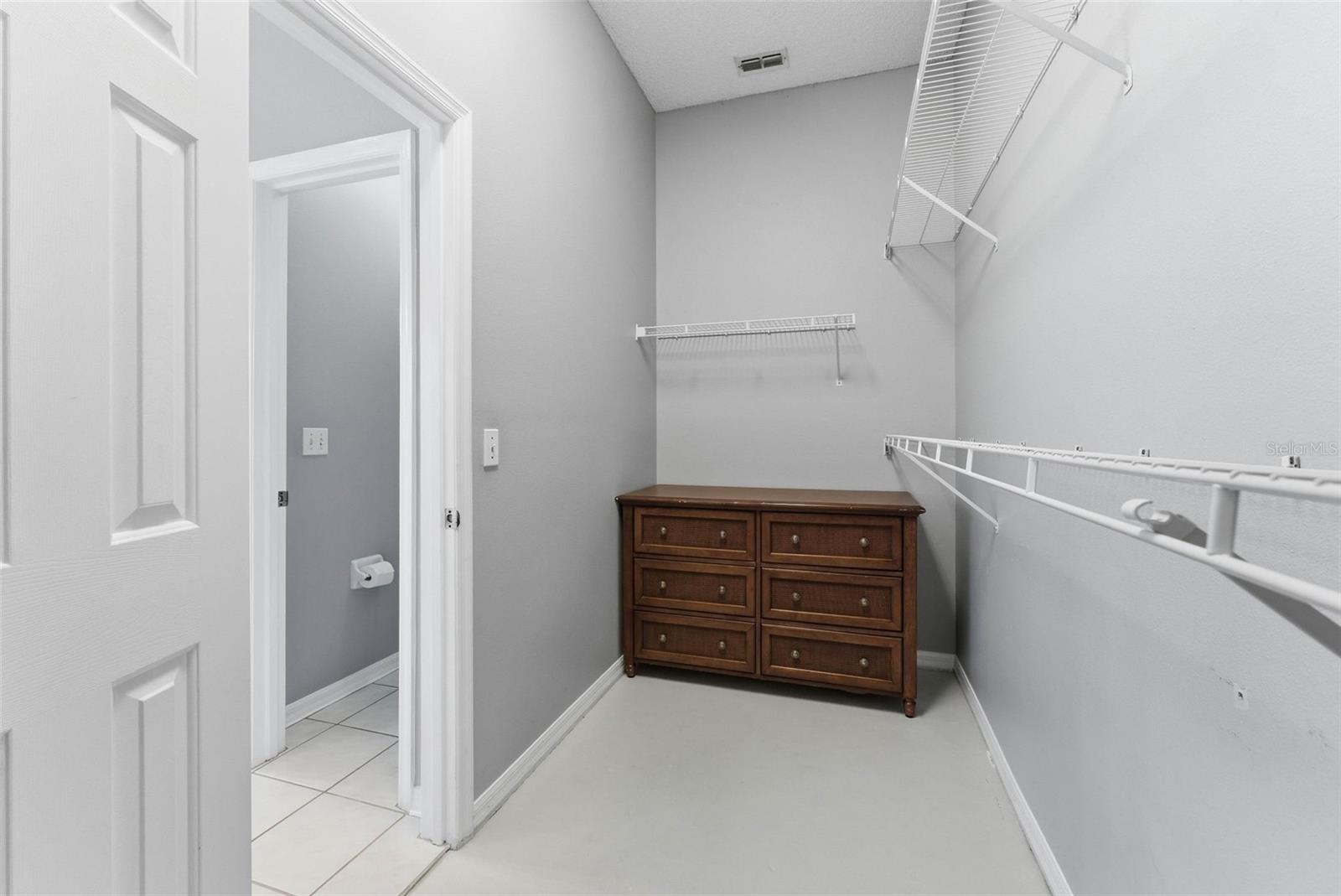 SOUTHCHASE - Residential