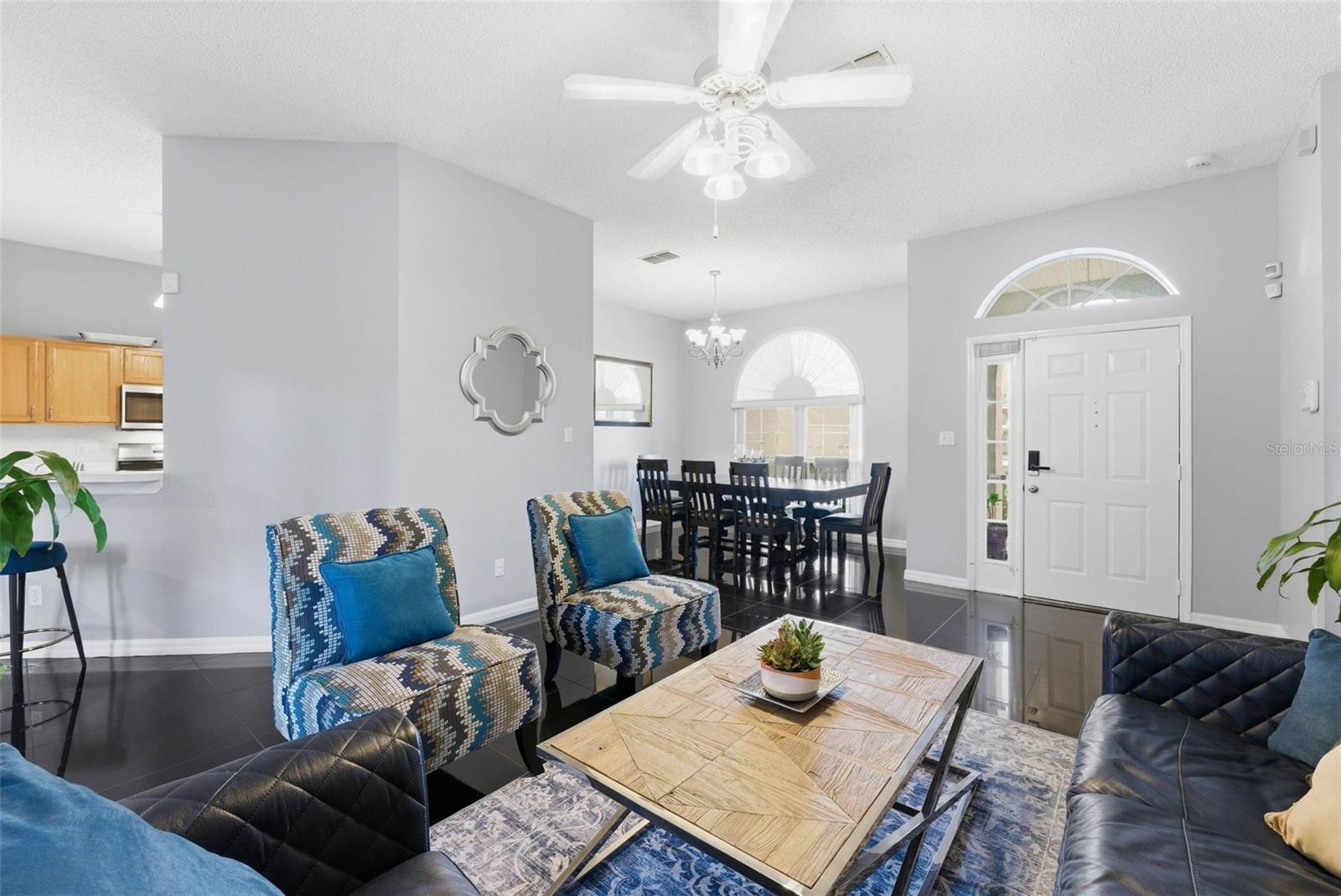 SOUTHCHASE - Residential