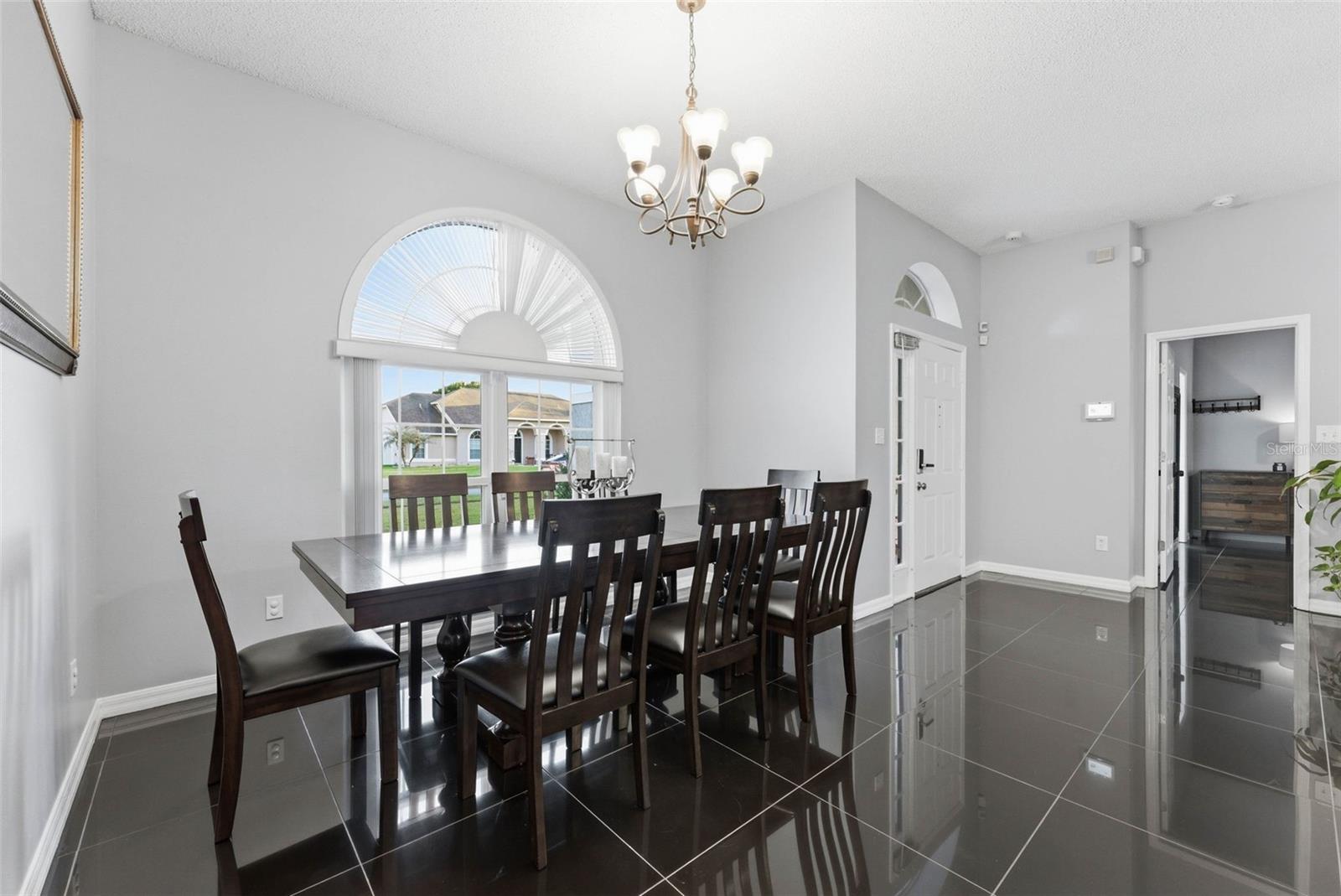 SOUTHCHASE - Residential