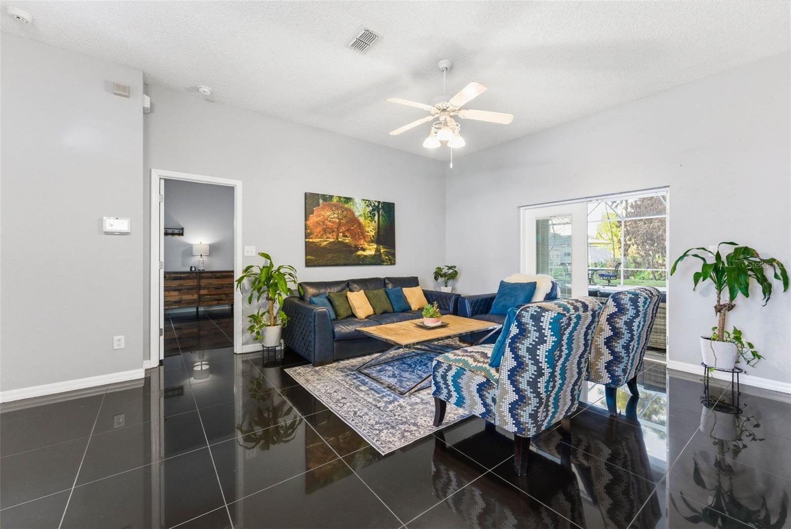 SOUTHCHASE - Residential