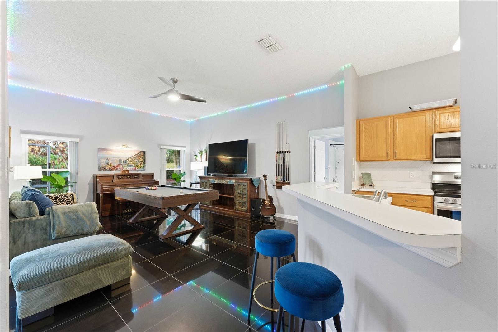 SOUTHCHASE - Residential