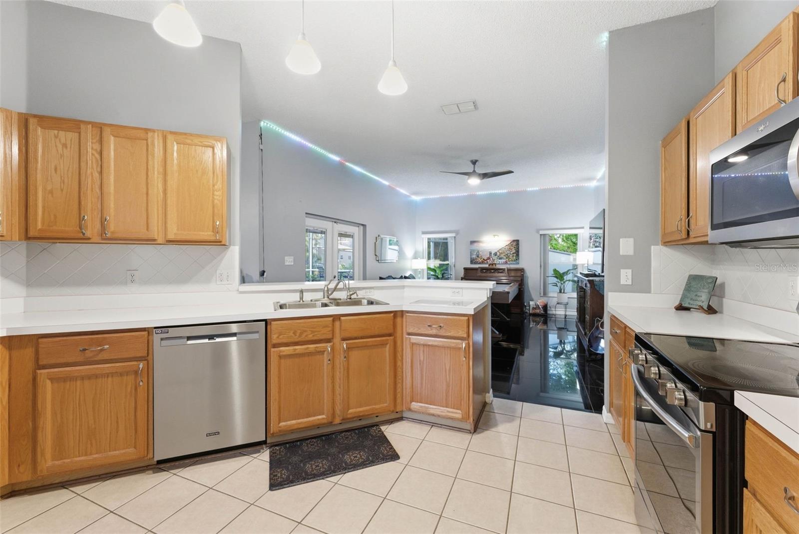 SOUTHCHASE - Residential