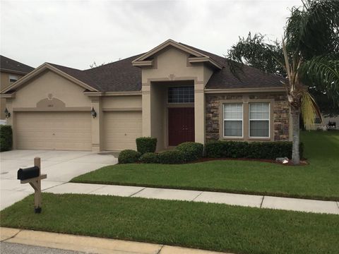 Photo of 11813 Stonewood Gate Drive, Riverview, FL 33579 (MLS # TB8469841)
