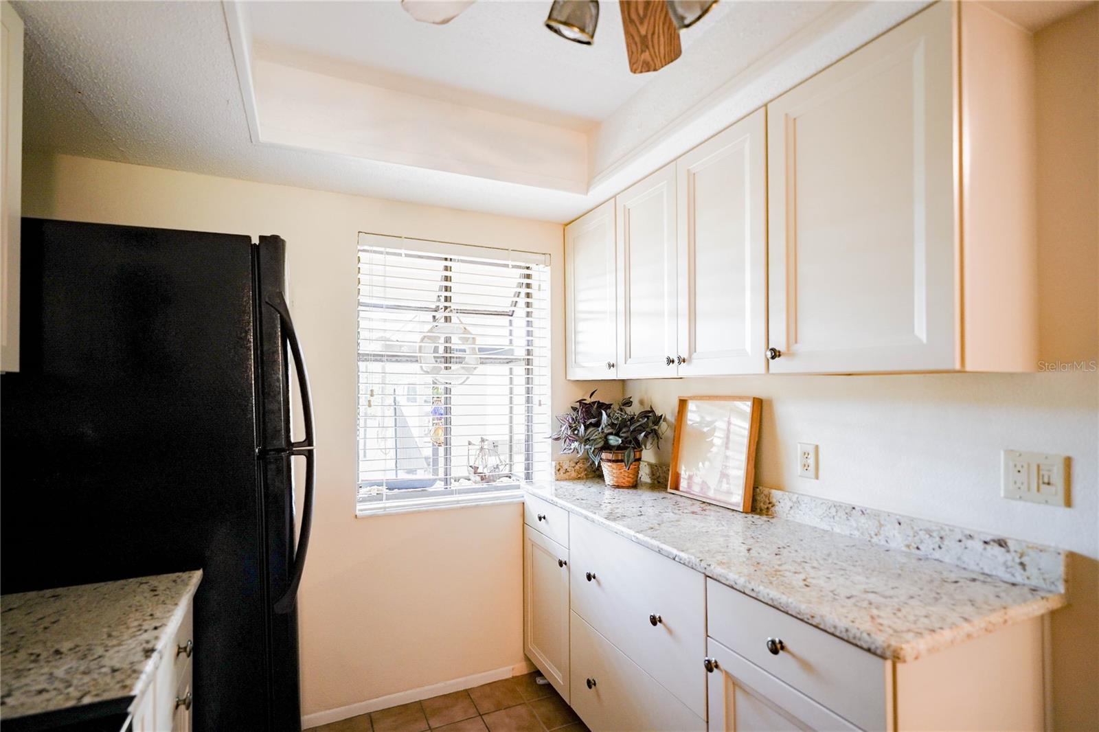 MISSION LAKES - Residential