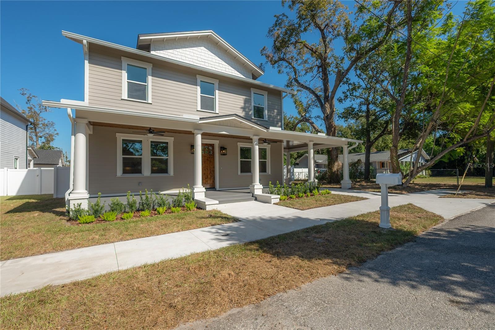 804 E WILDER AVENUE