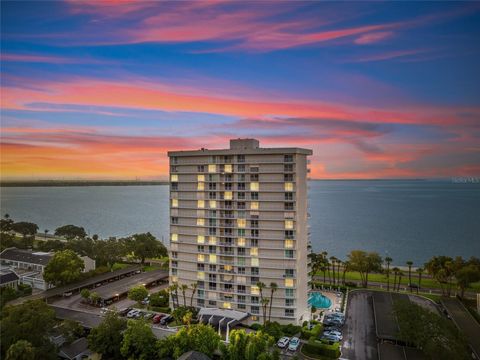 A home in TAMPA