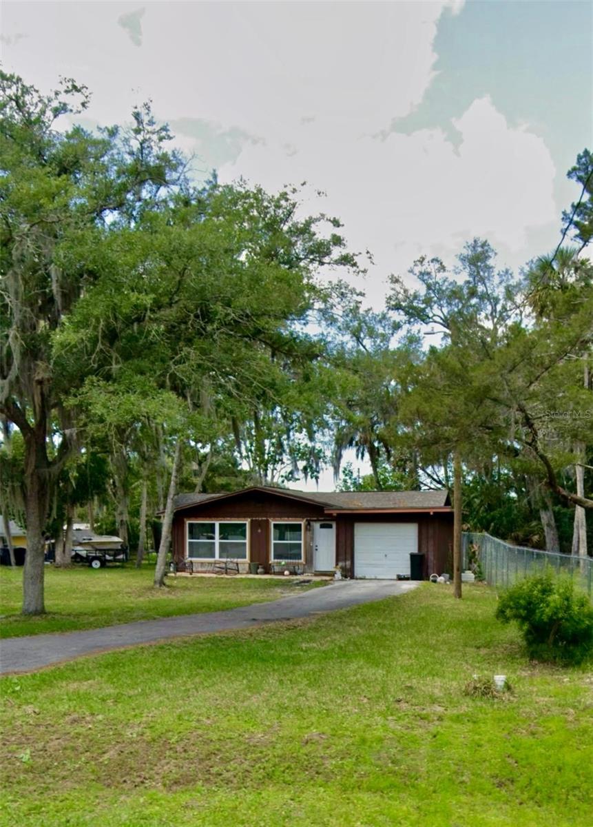 10661 W HALLS RIVER ROAD