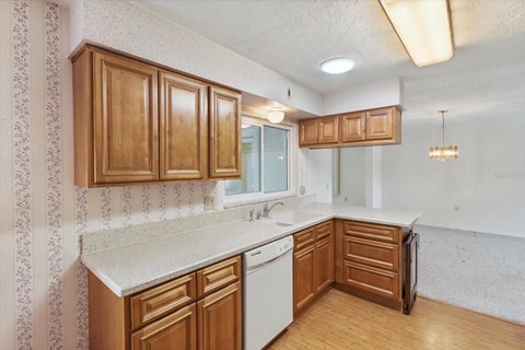 Tiny photo for 12 New Florida Avenue, Beverly Hills, FL 34465 (MLS # OM734019)