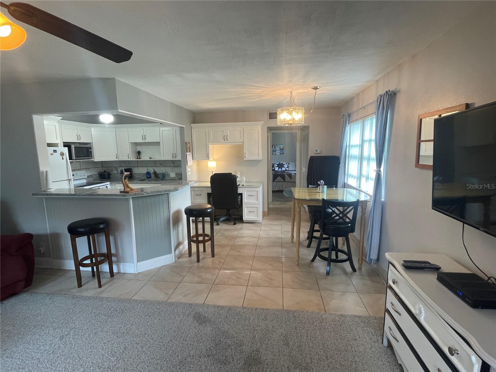 CAMBRIDGE I CONDO - Residential Lease