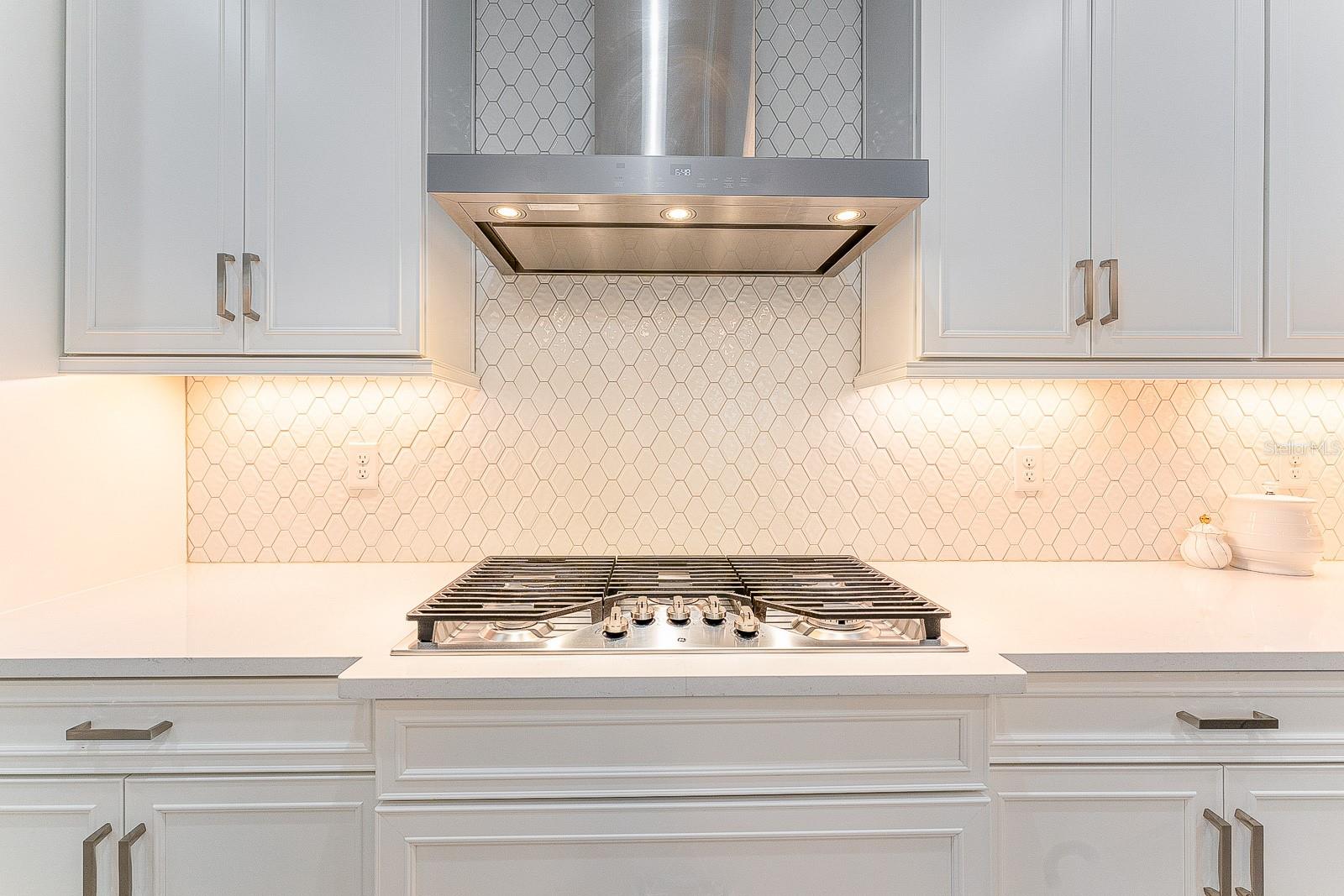 WATERSET WOLF CRK PH D2 - Residential Lease