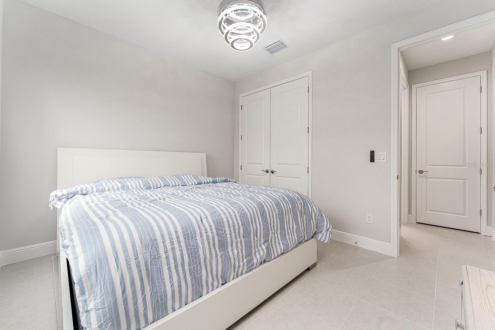 WATERSET WOLF CRK PH D2 - Residential Lease