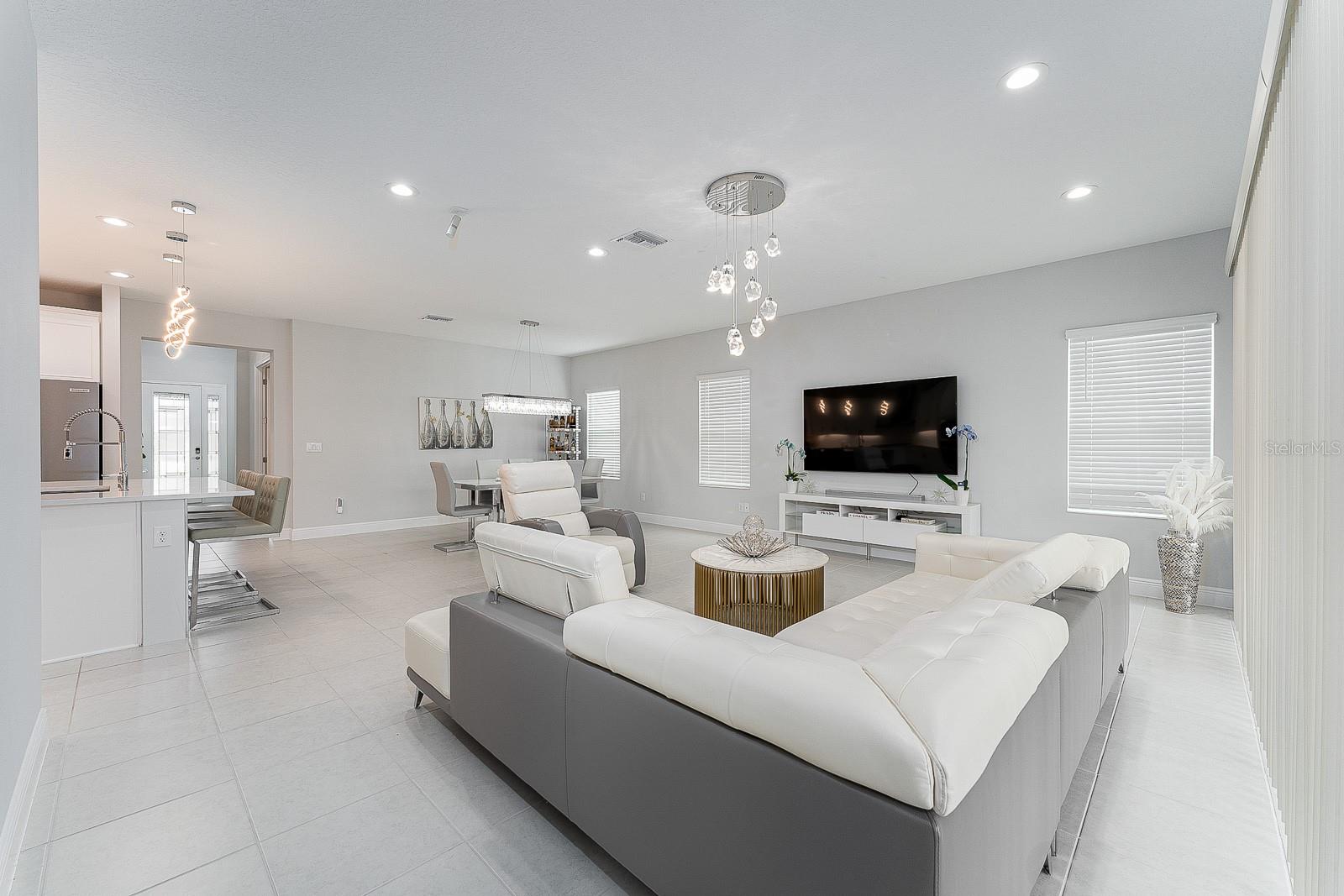 WATERSET WOLF CRK PH D2 - Residential Lease
