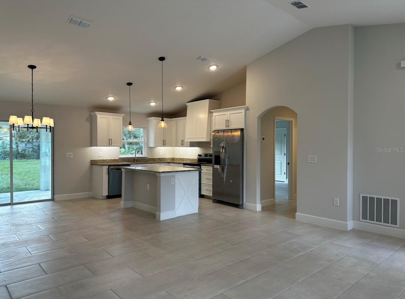 DAYTONA PARK ESTATES SEC C - Residential Lease