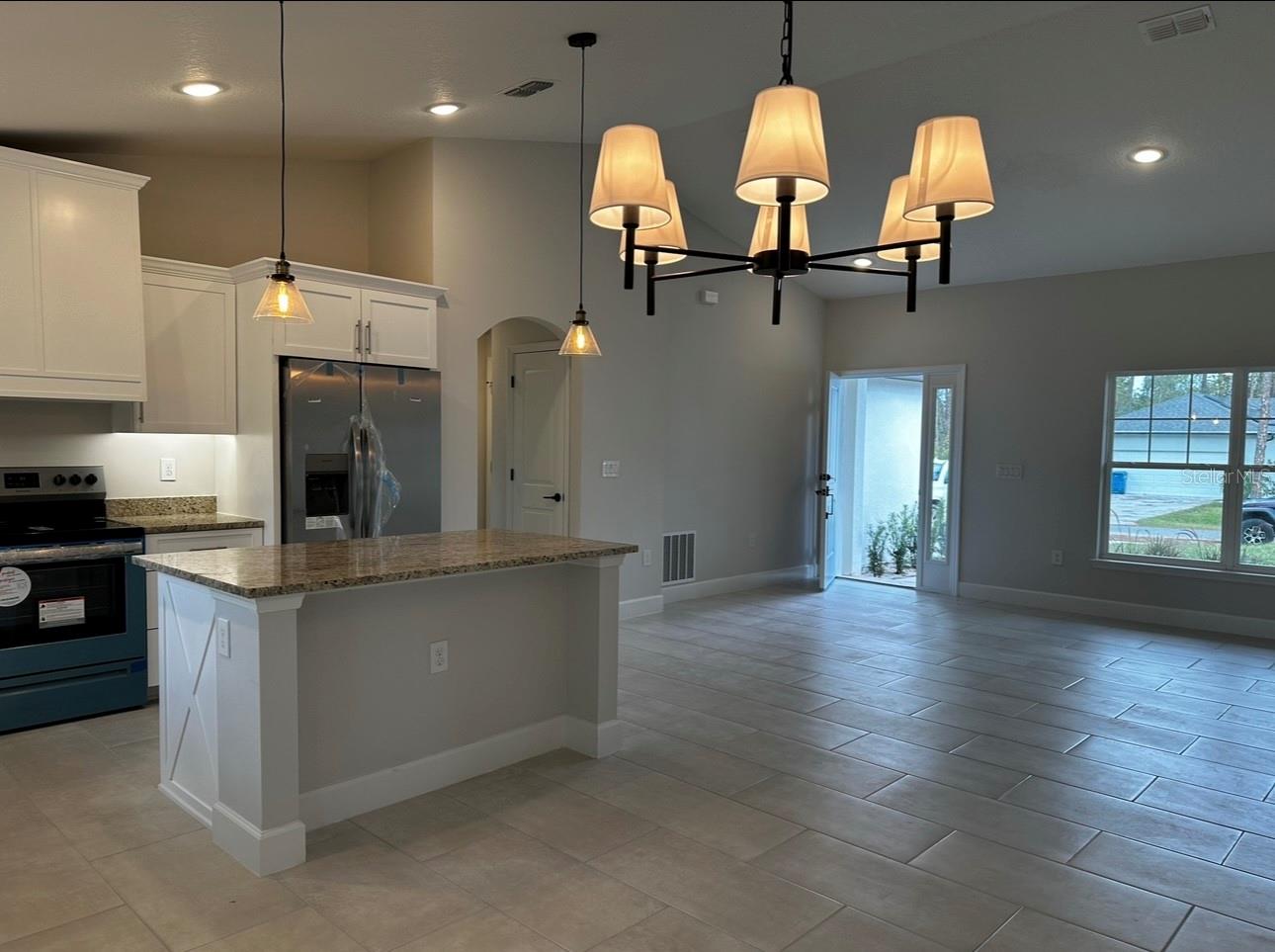 DAYTONA PARK ESTATES SEC C - Residential Lease