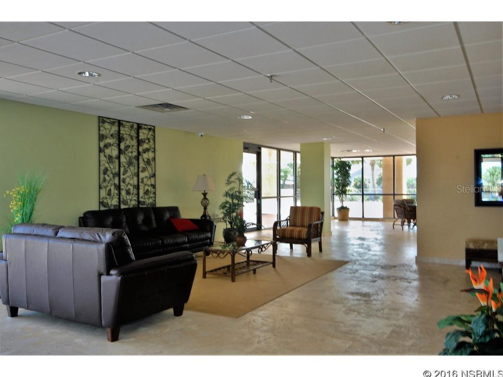 Diamond Head Point Condo - Residential