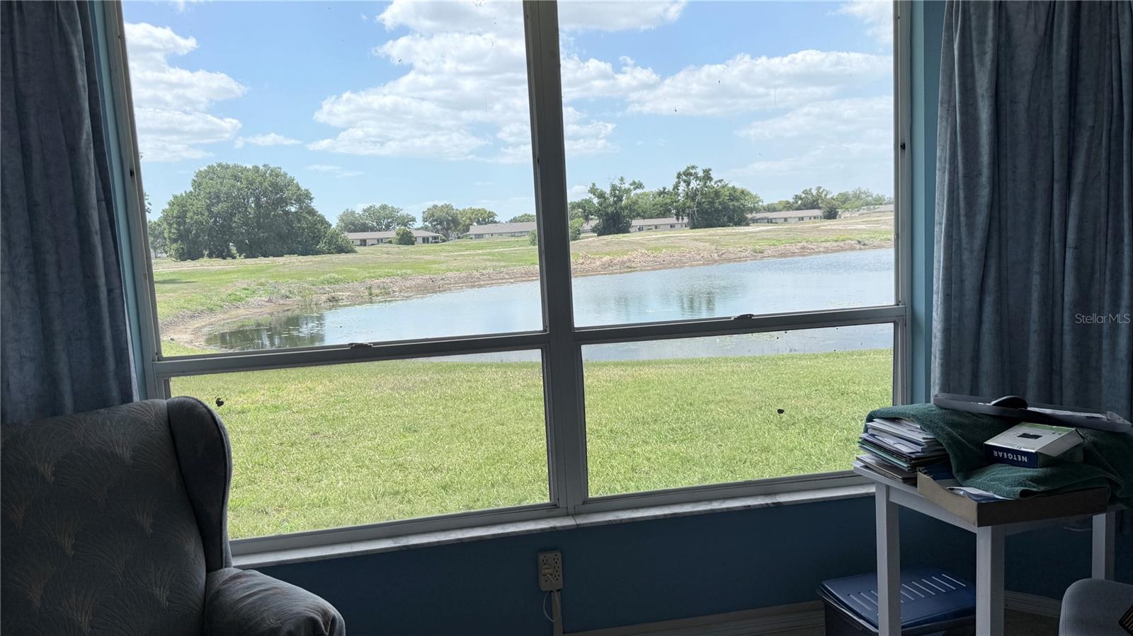 MANCHESTER 1 CONDO PH - Residential