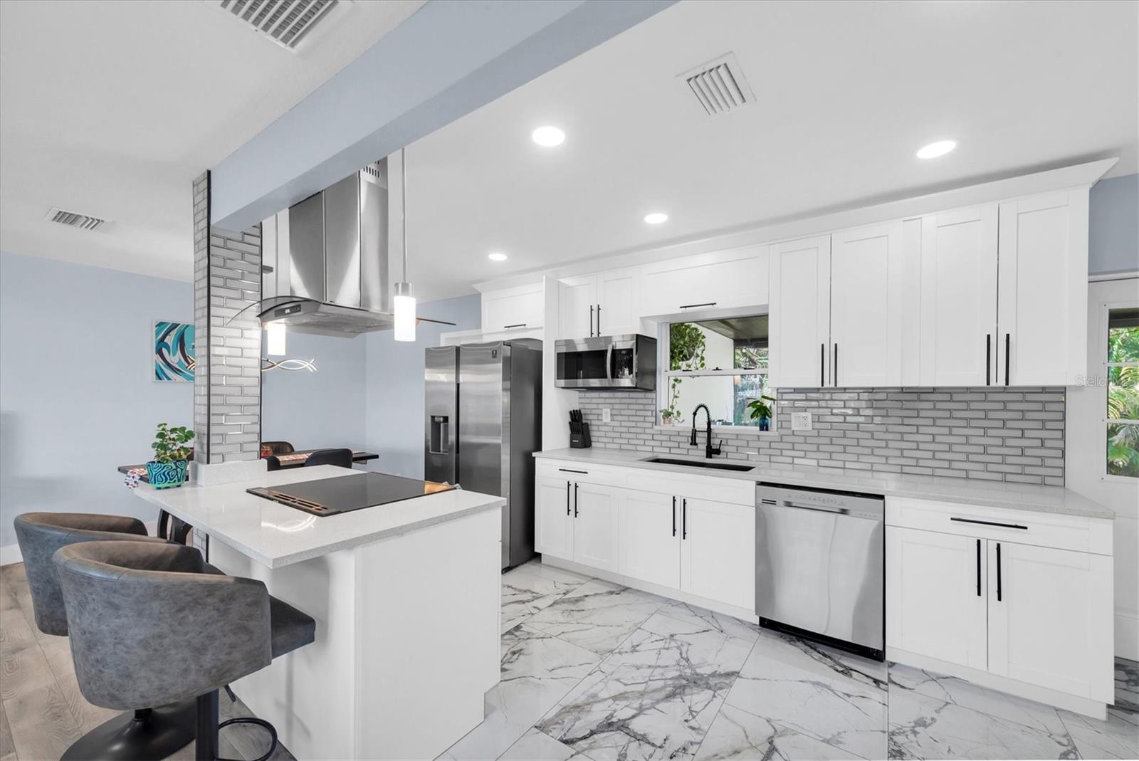 SUNNY PARK GROVES - Residential