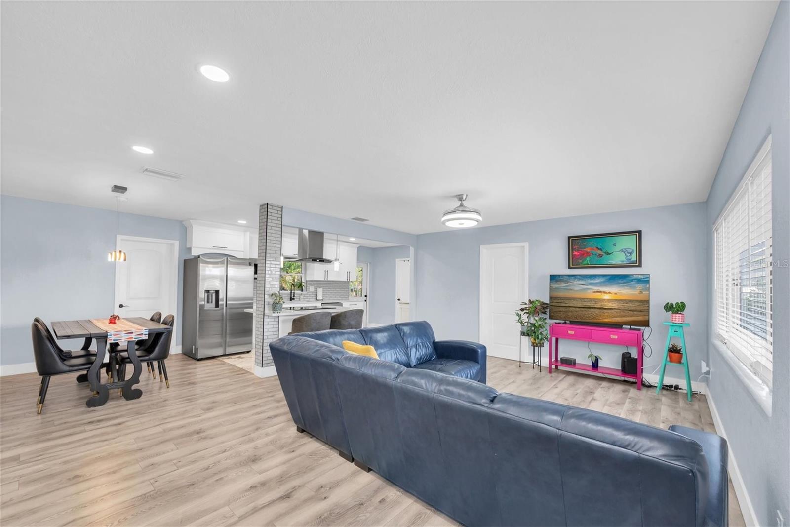 SUNNY PARK GROVES - Residential