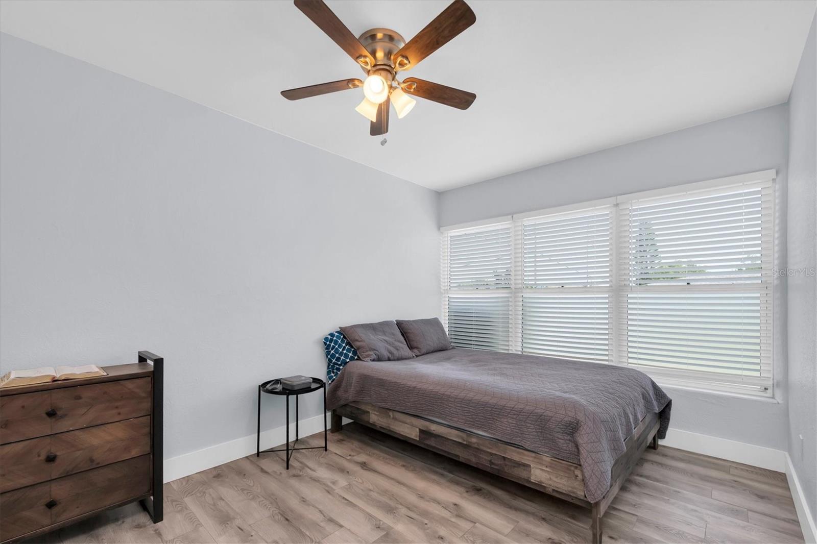 SUNNY PARK GROVES - Residential
