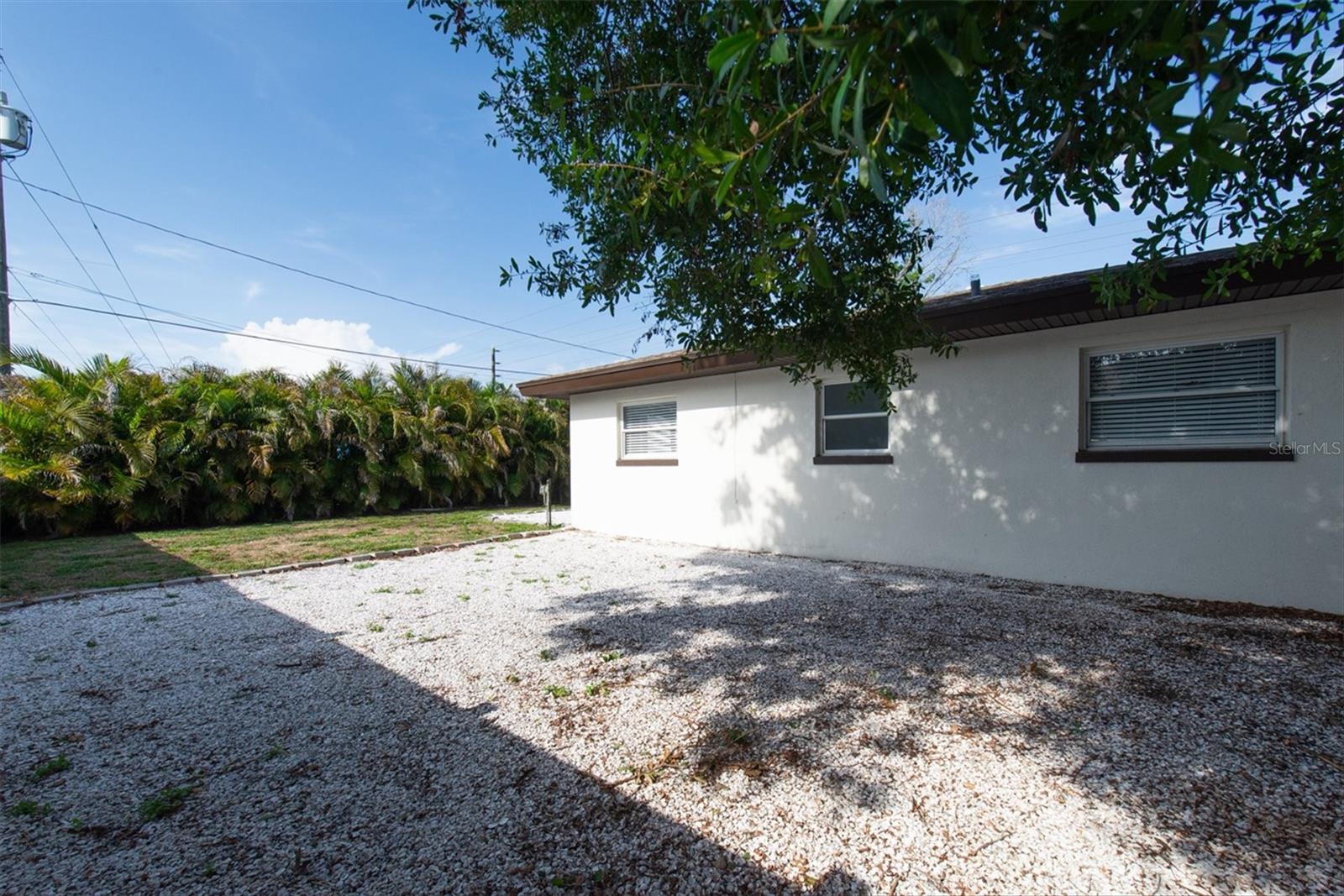 SUNNY PARK GROVES - Residential